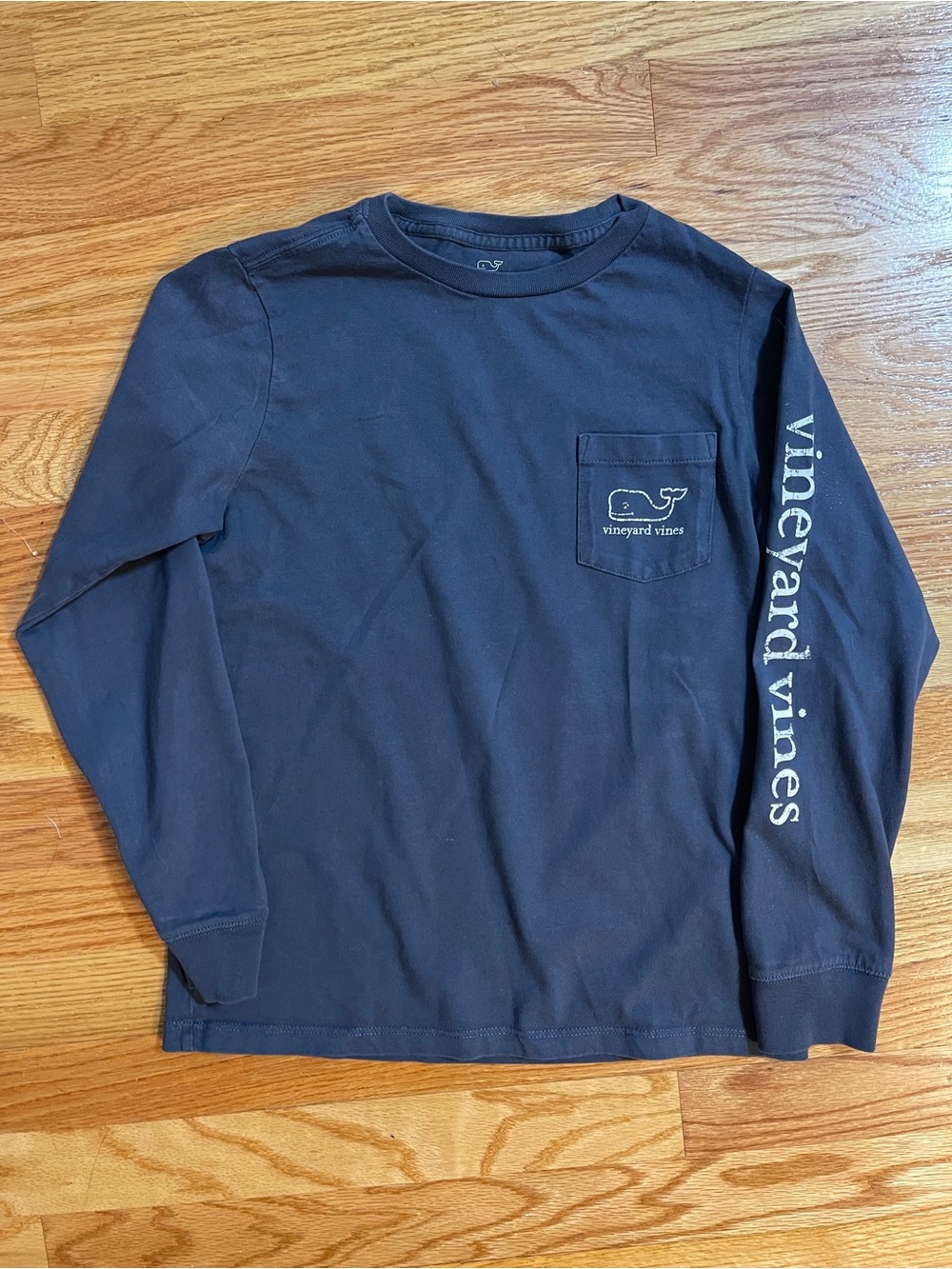 Vineyard Vines Navy Long-Sleeve Pocket Tee with Sleeve Logo